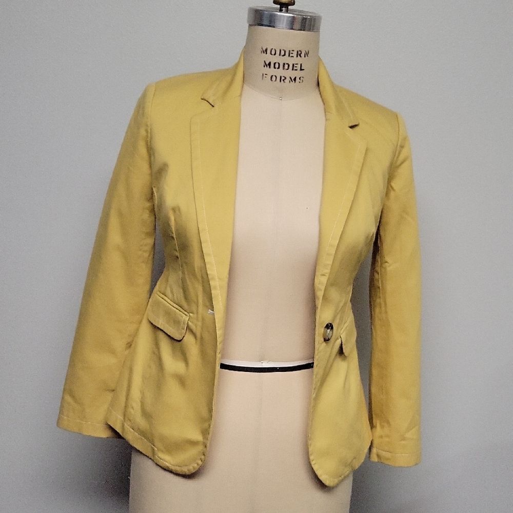 Boden 100% Cotton Mustard Yellow Blazer. Size 2p